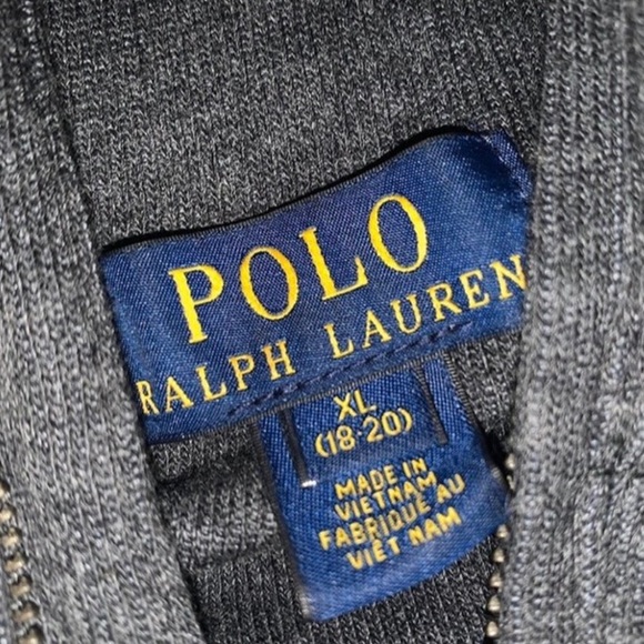 pullover - Picture 2 of 2